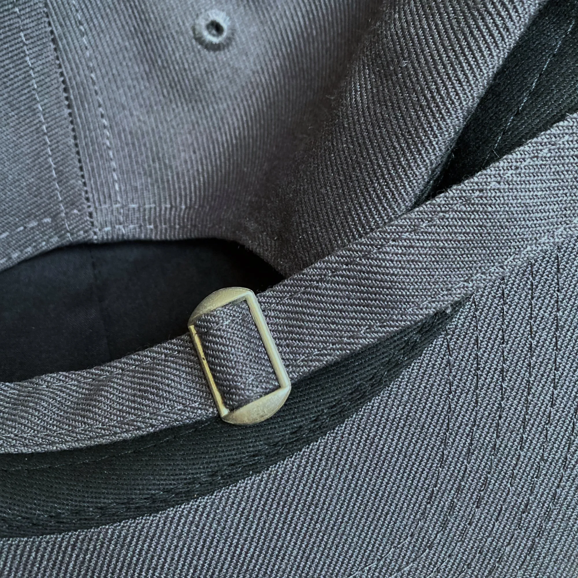 BLAST 'B' CAP