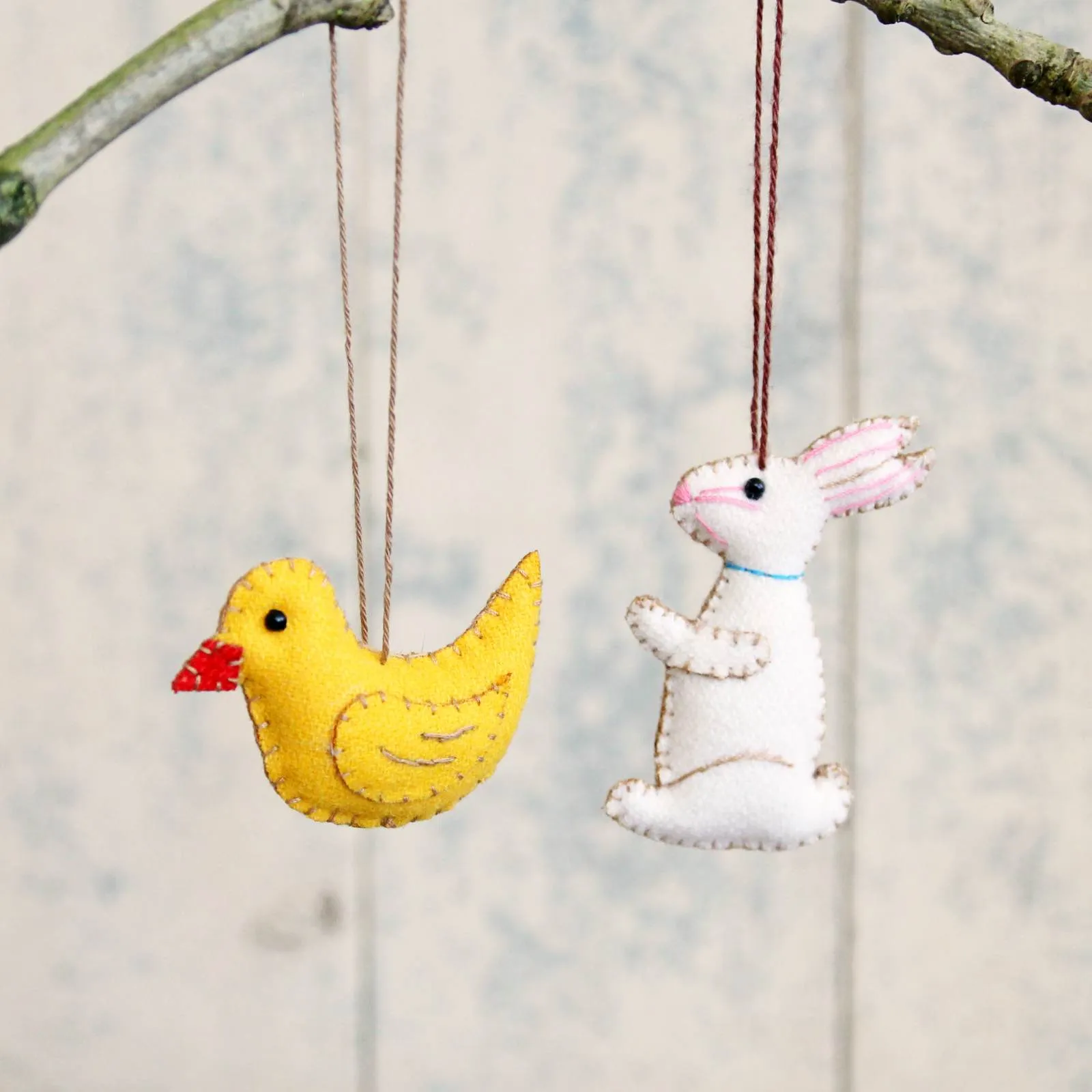 Hanging Felt Chick