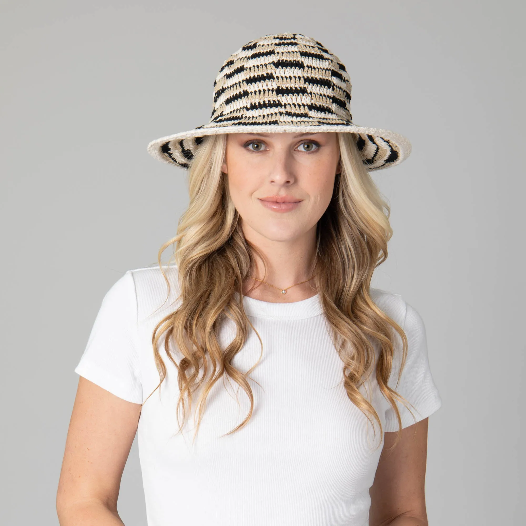 Heather Pattern Women's Crocheted Brim Hat