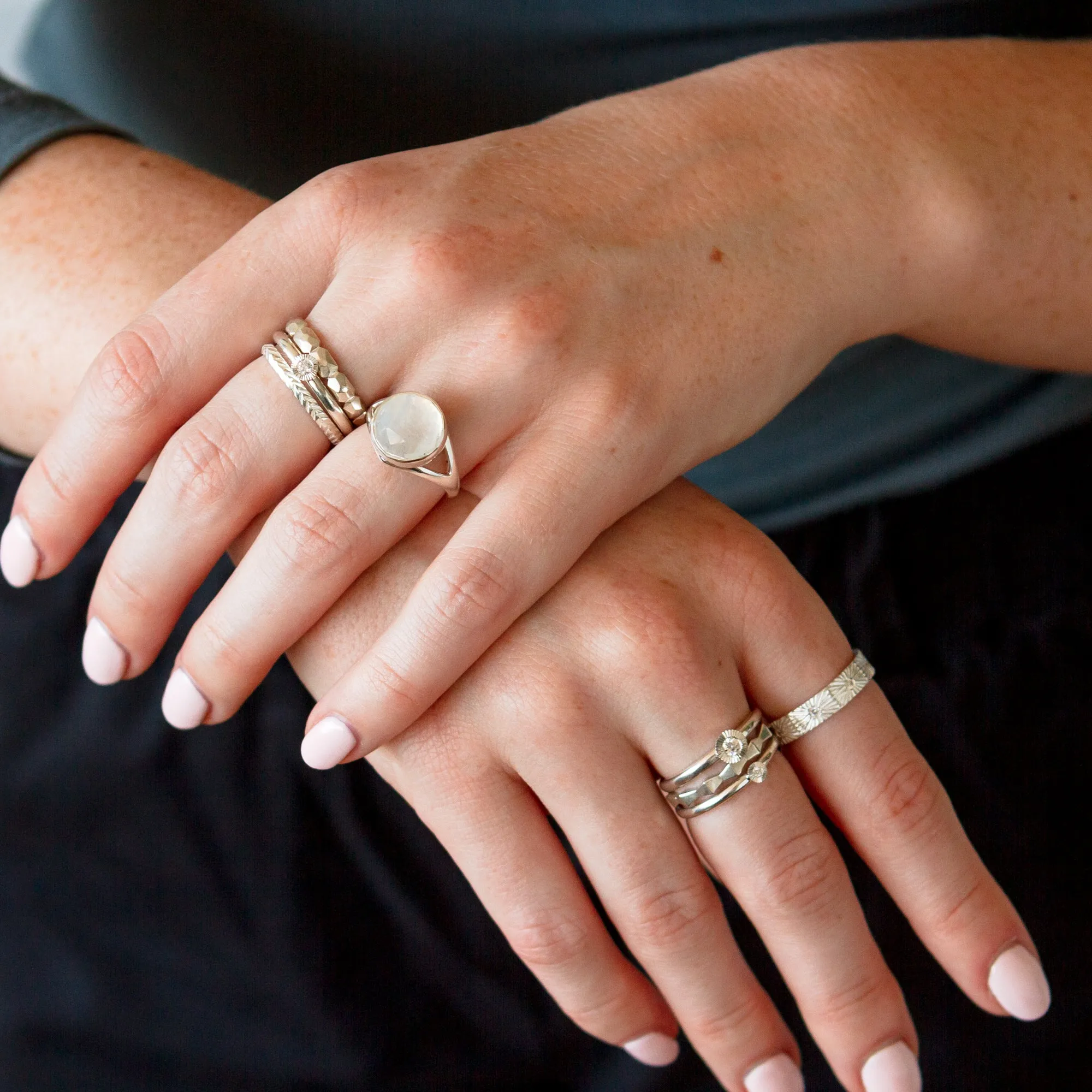 Herringbone Thin Band in Silver