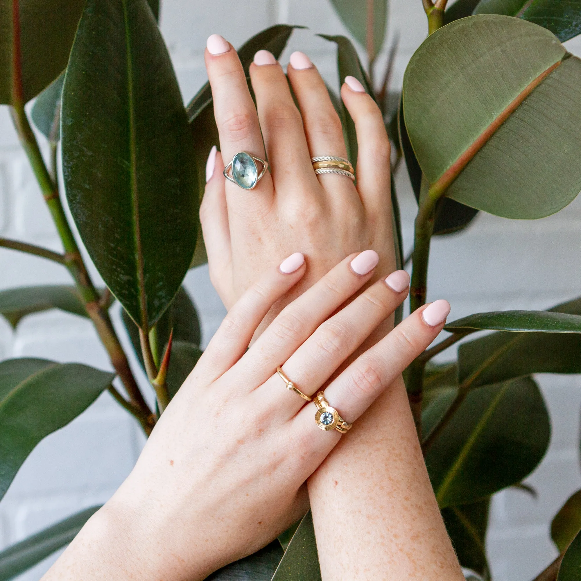 Herringbone Thin Band in Silver