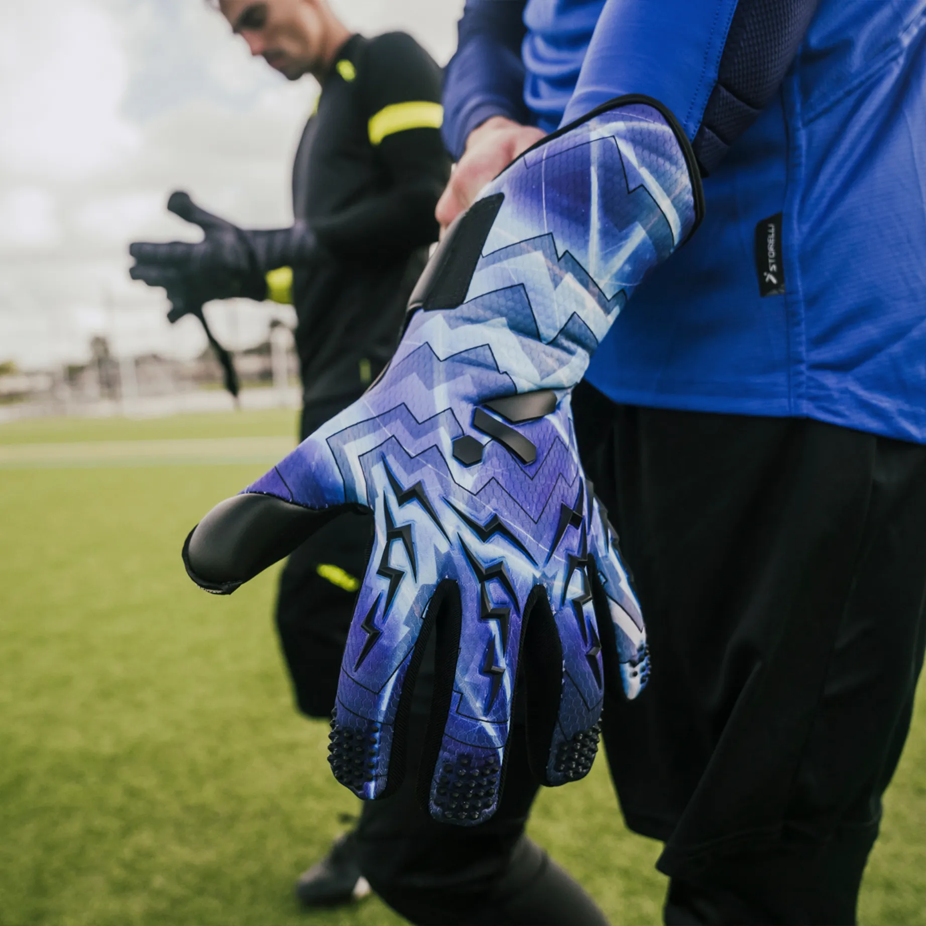 Lightning GK Glove