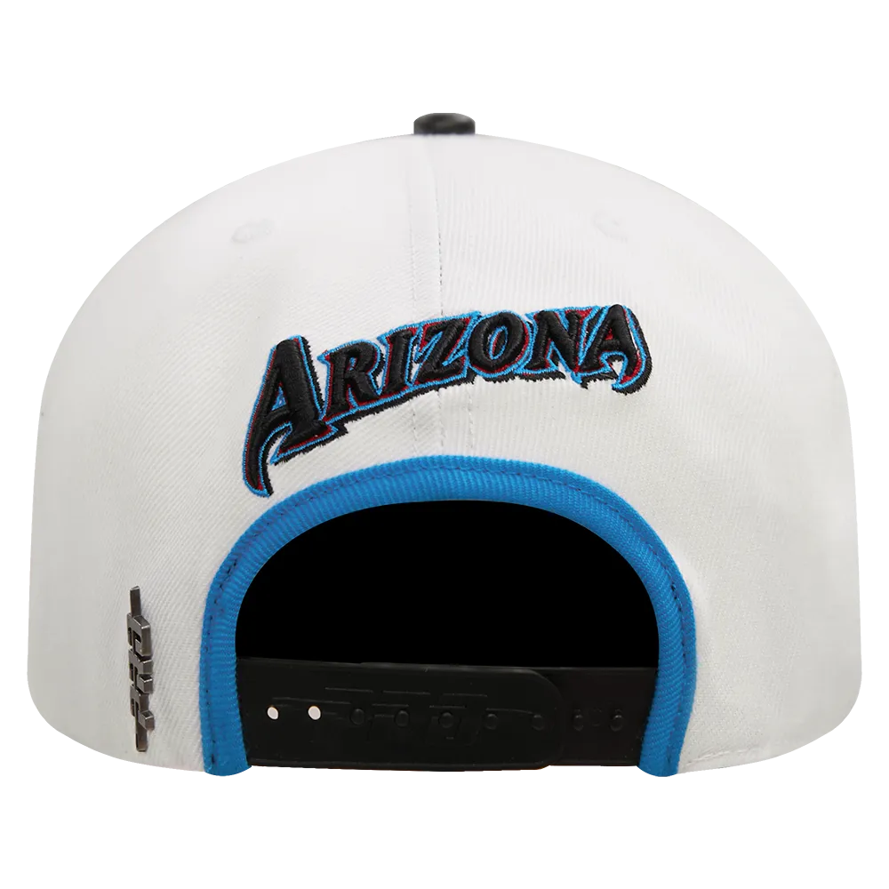 MLB ARIZONA DIAMONDBACKS 2 TONE LEATHER BRIM UNISEX SNAPBACK HAT (WHITE / UNIVERSITY BLUE)