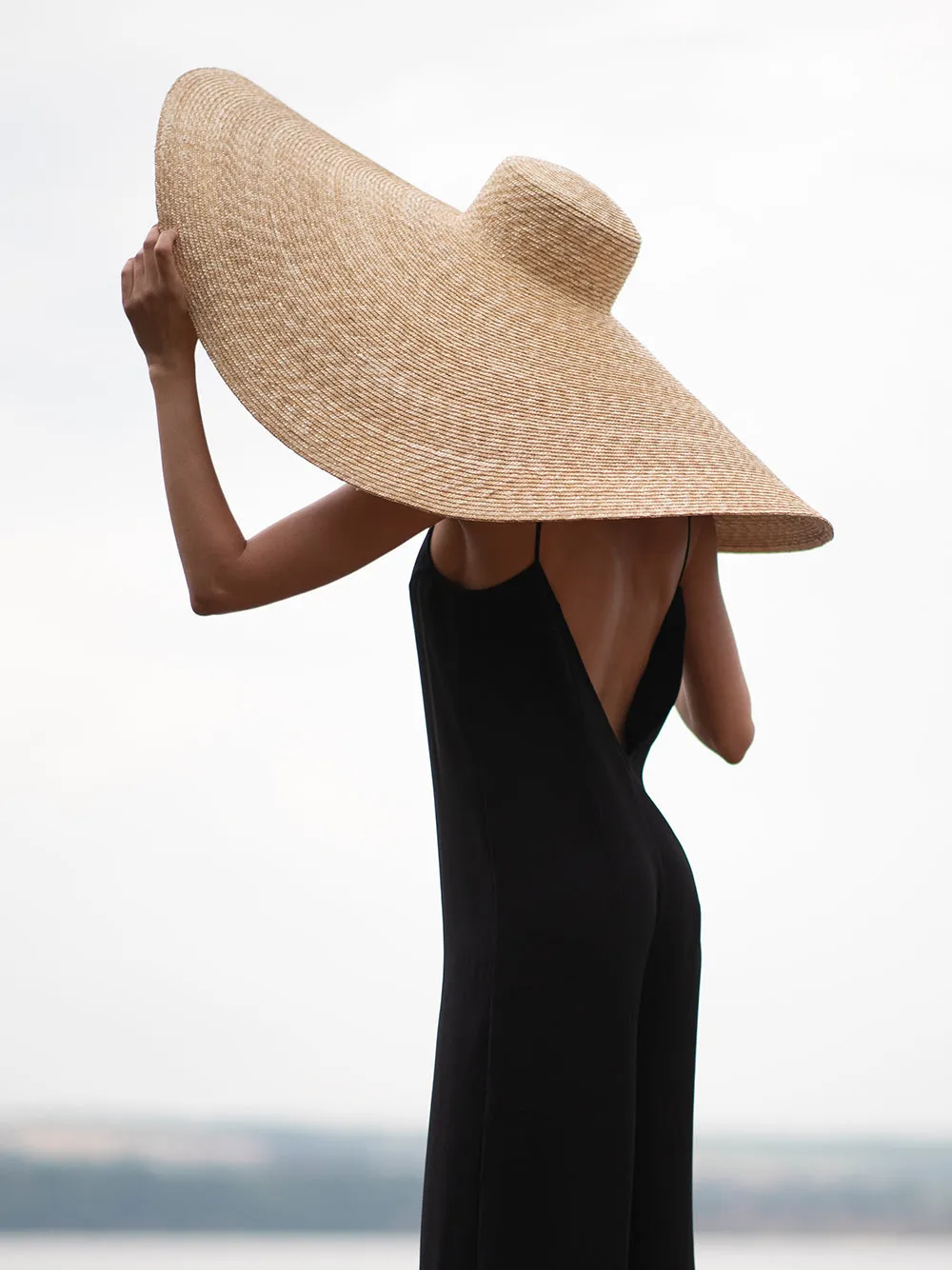 THERESA Oversized Straw-Hat