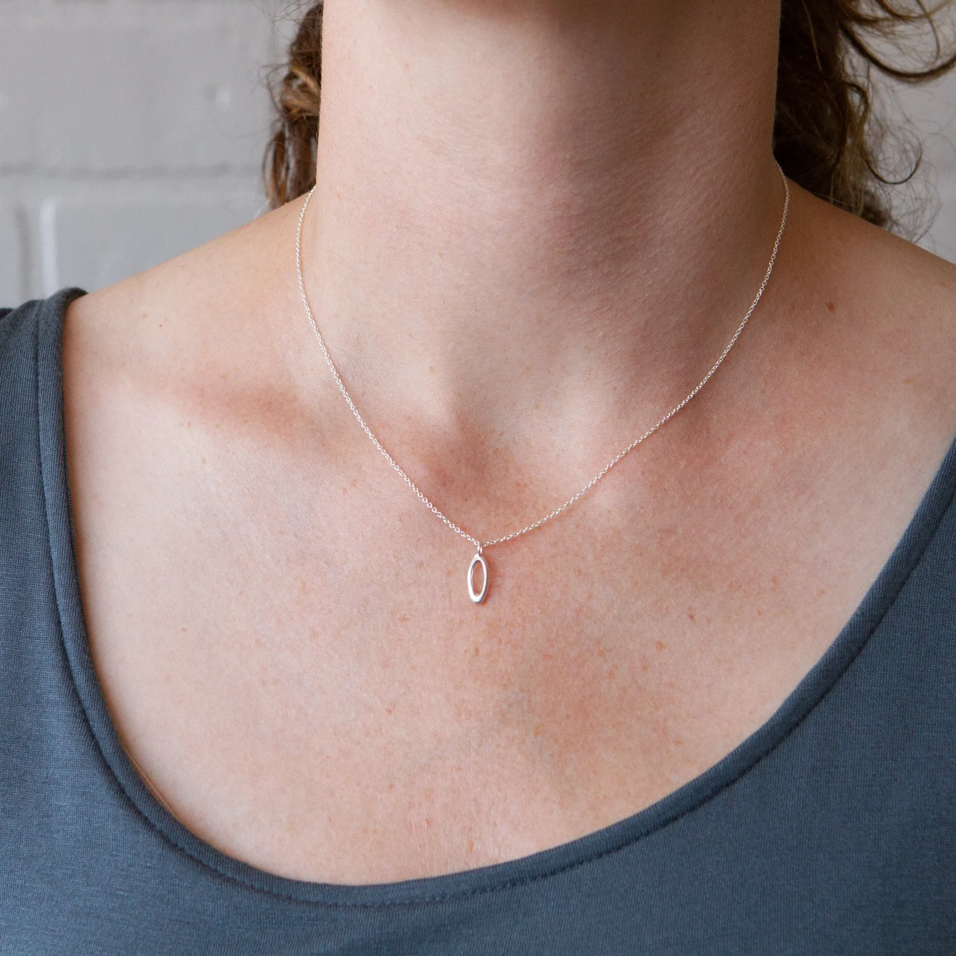 Tiny Zero Necklace